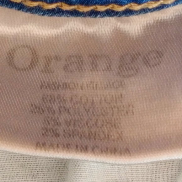 Scroll Embroidered Jeans - Picture 15 of 16